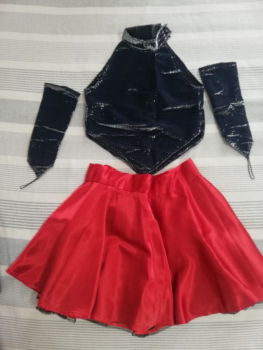 Танцевальные костюмы