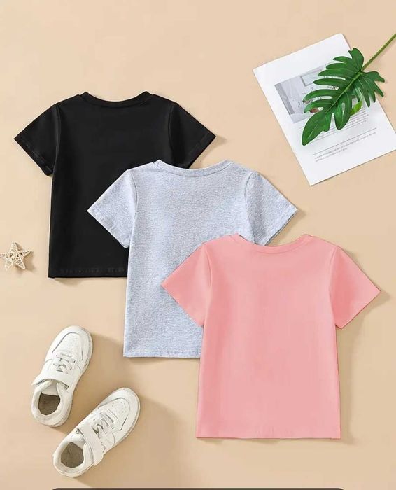 Набор детских футболок