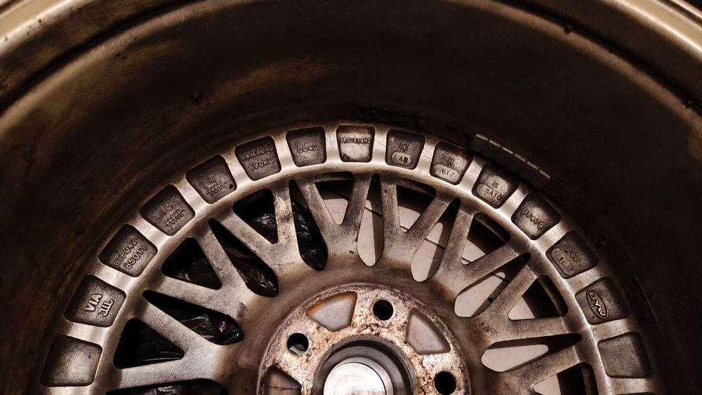 Michellin Pilot Sport 5 - 255/40/R19 DOT 4024 с джанти BBS