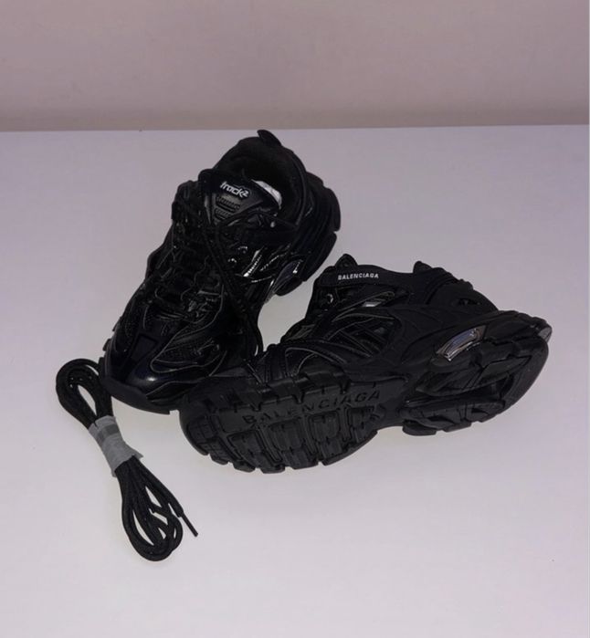 *NOU* Balenciaga Track
