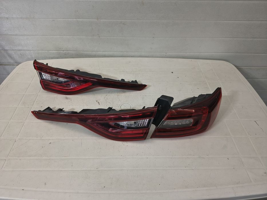Stop lampa tripla Renault talisman haion și dreapta spate