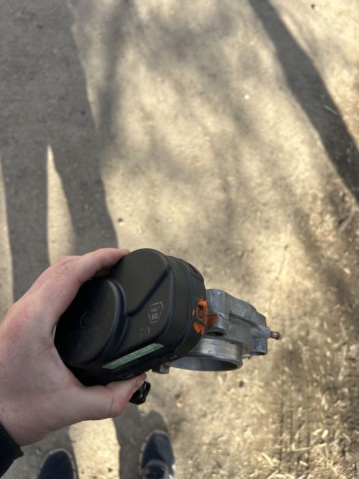 Продам дросель мерседес м111