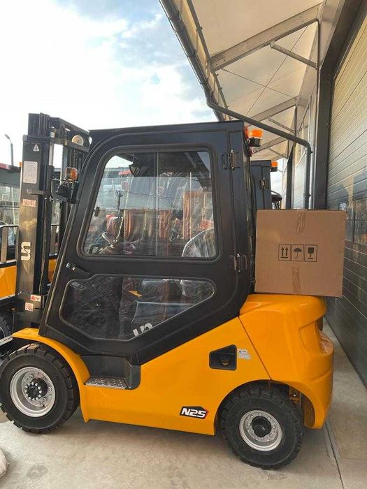 Stivuitor Motostivuitor Stivuitoare NOI - IN STOC ORICE MODEL