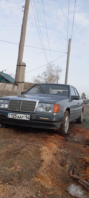 Мерседес 124 Е200