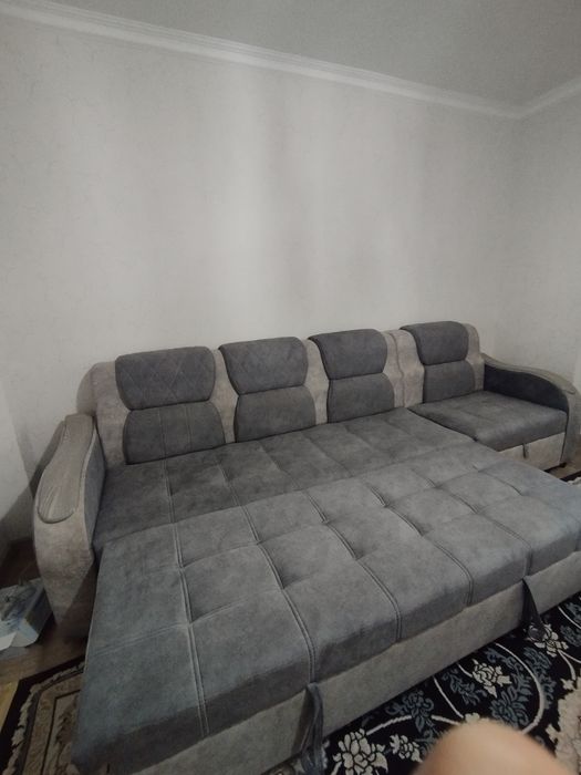 Диван для дома срочно