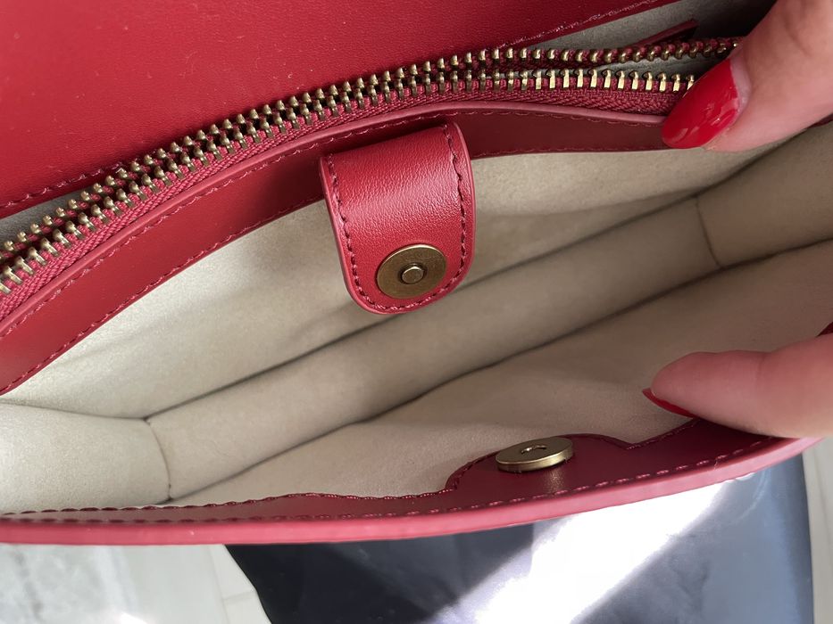 Pinko оригинална чанта Пинко