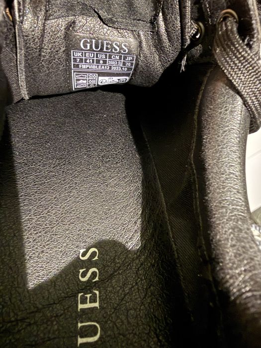 GUESS мъжки обувки