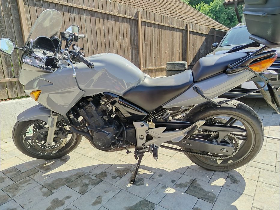 Motocicleta Honda CBF-600