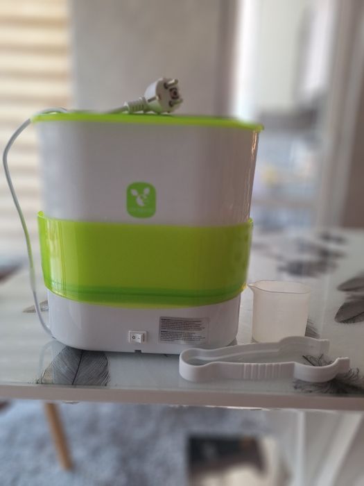 Стерелизатор Cangaroo + подарък: бебешки албум и поставка за чаша за к