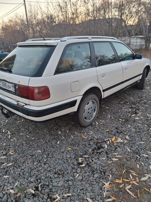 Продам Ауди 100 с4