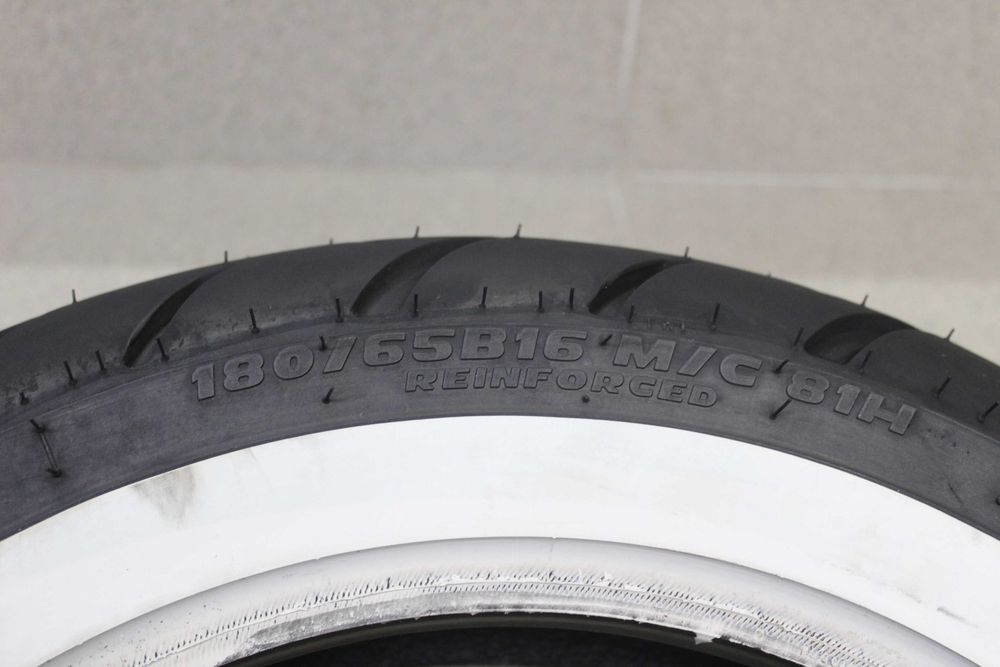 180/65-16 Metzeler ME888