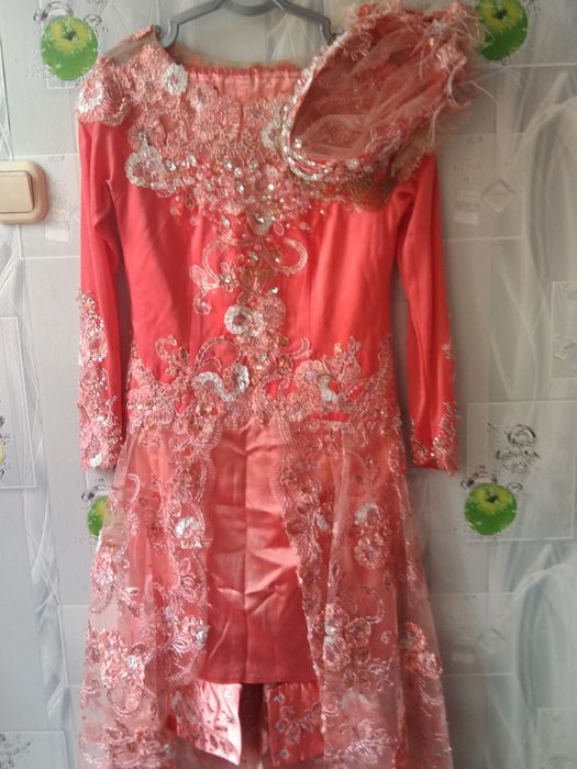 Келин саломга кўйлак