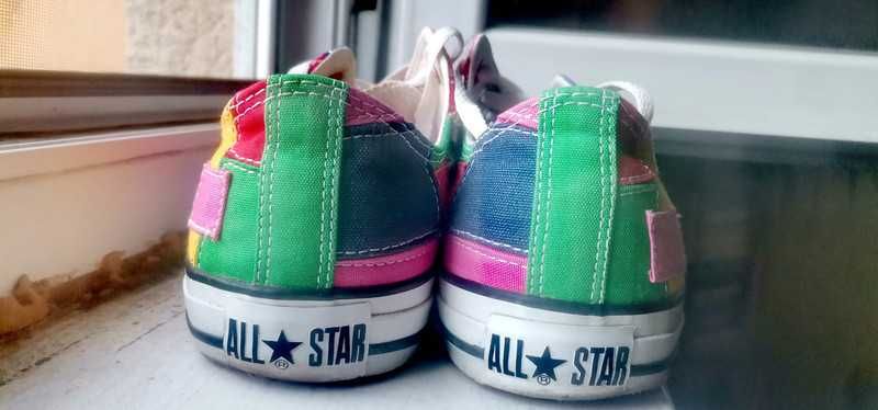 Converse trainers 44