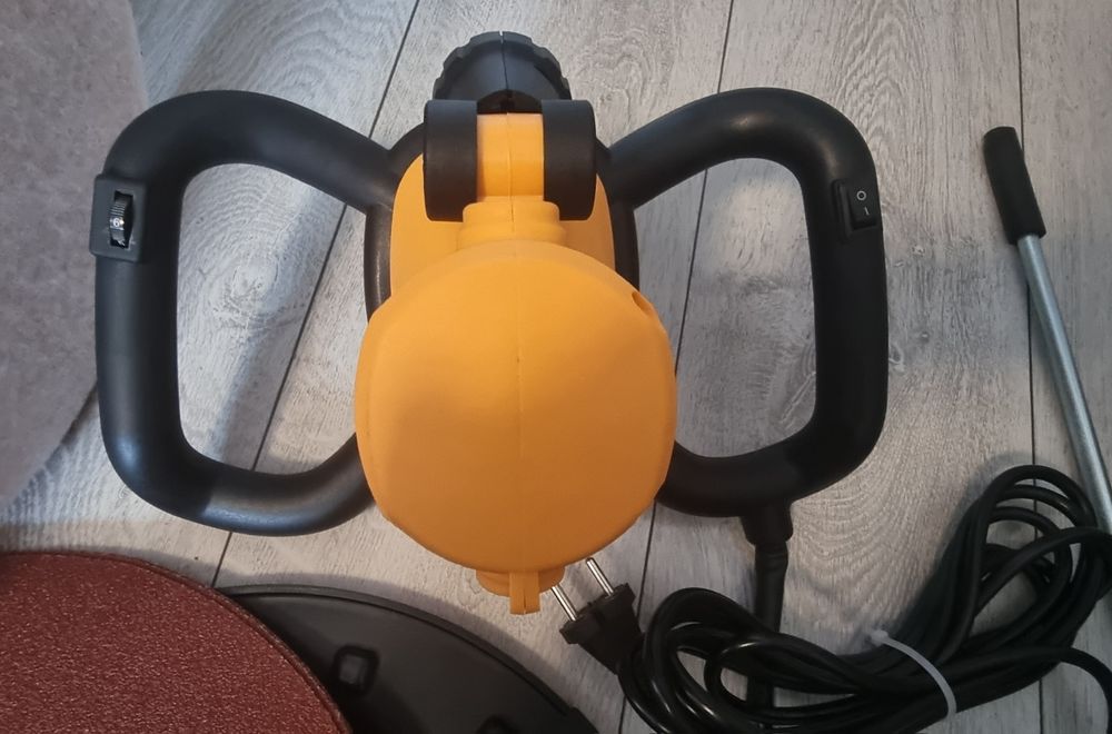 Машина за заглаждане на бетон 1680w