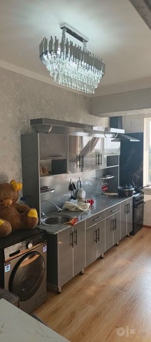 Тезда квартира сотилади 64 кв.