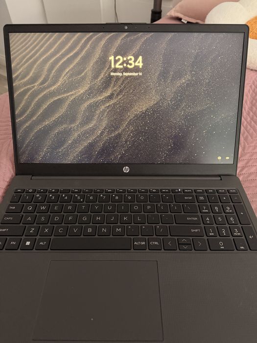 Laptop HP G10 AMD Ryzen 5 Windows 11 cu Licenta