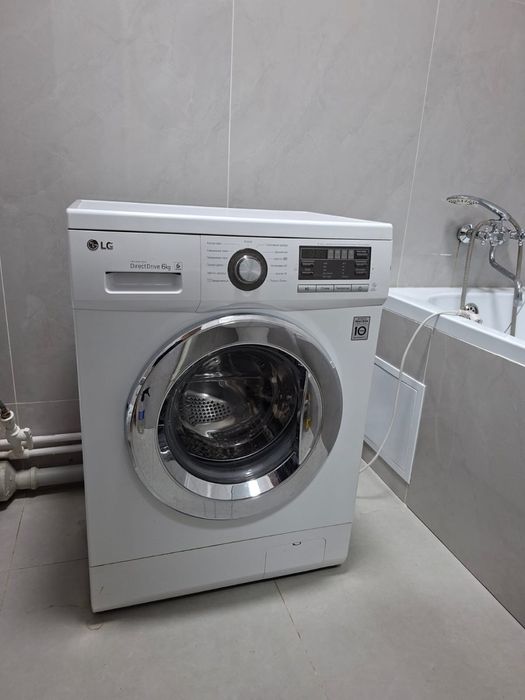 Продам стиральную машину