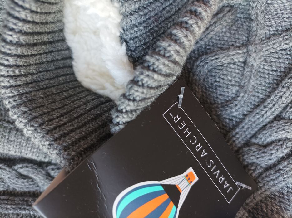 Комплект яке и шапка 4-5год.