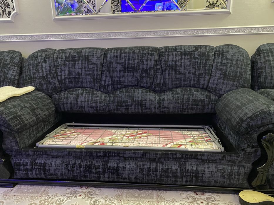 продам диван и два кресла