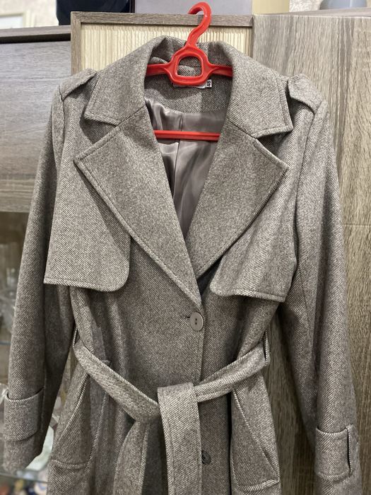 Продам пальто, размер Л