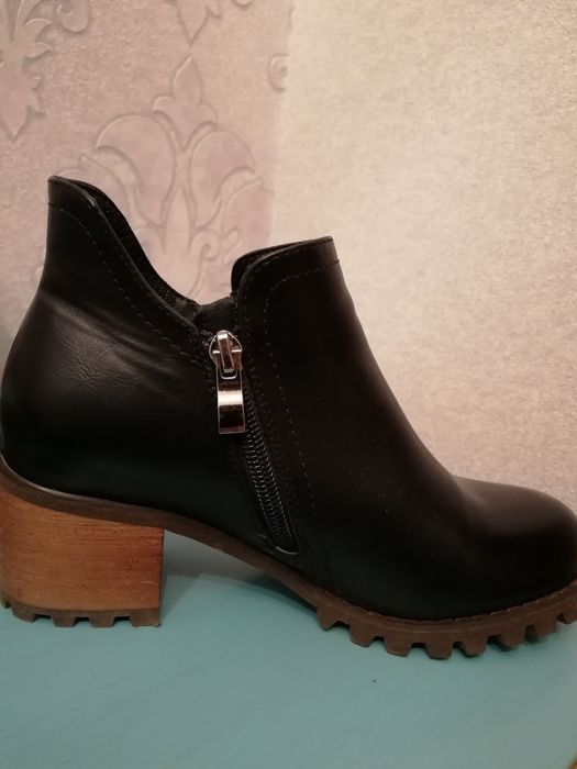 Полусапожки демисезонные 35 р