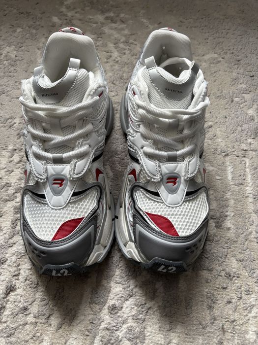 СРОЧНО-ТОРГ balenciaga runner 2.0 white red gray
