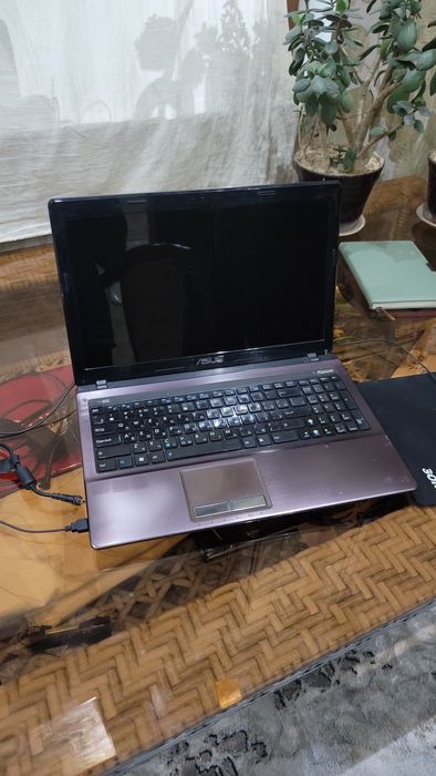 Продаются ноутбук ASUS