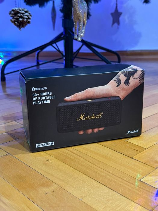 Boxa portabila MARSHALL Middleton, Bluetooth, IP67, Black & Brass