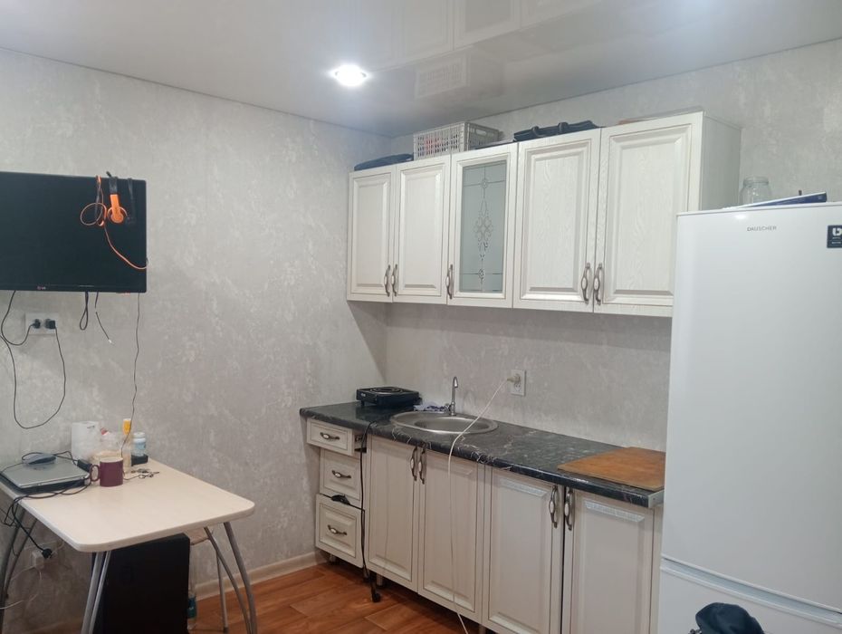 Продаем дом на 1 микрорайоне (не дача)