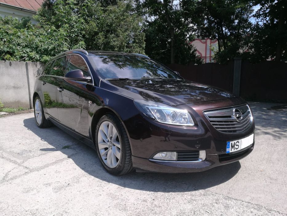 Opel Insignia Sports Tourer OPC biturbo