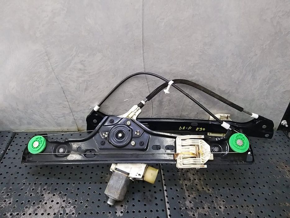 Macara motoras dreapta fata bmw seria 1 e81 e87 6927028 996625101 7060266 7140588e 0130822227