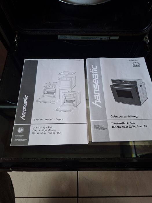 Продавам фурна за вграждане Hanseatic  като нава