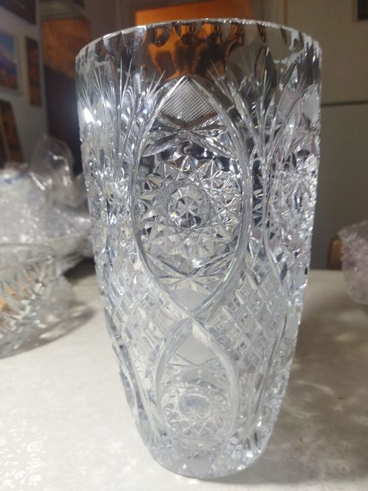 Интерьер для дома, красивые старинные вазы