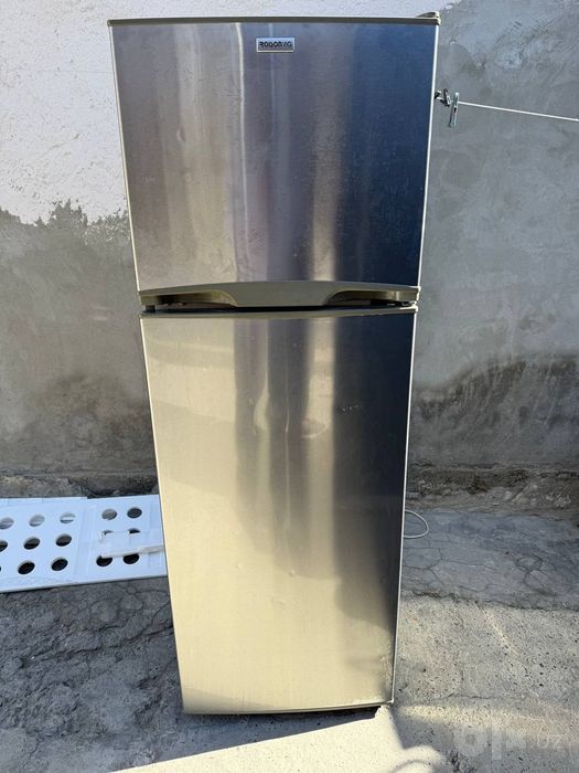 Продам Холодильник Roison WG