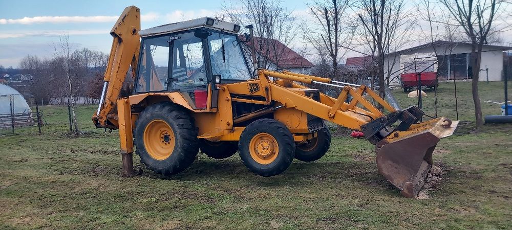 Buldoexcavator Jcb3cx