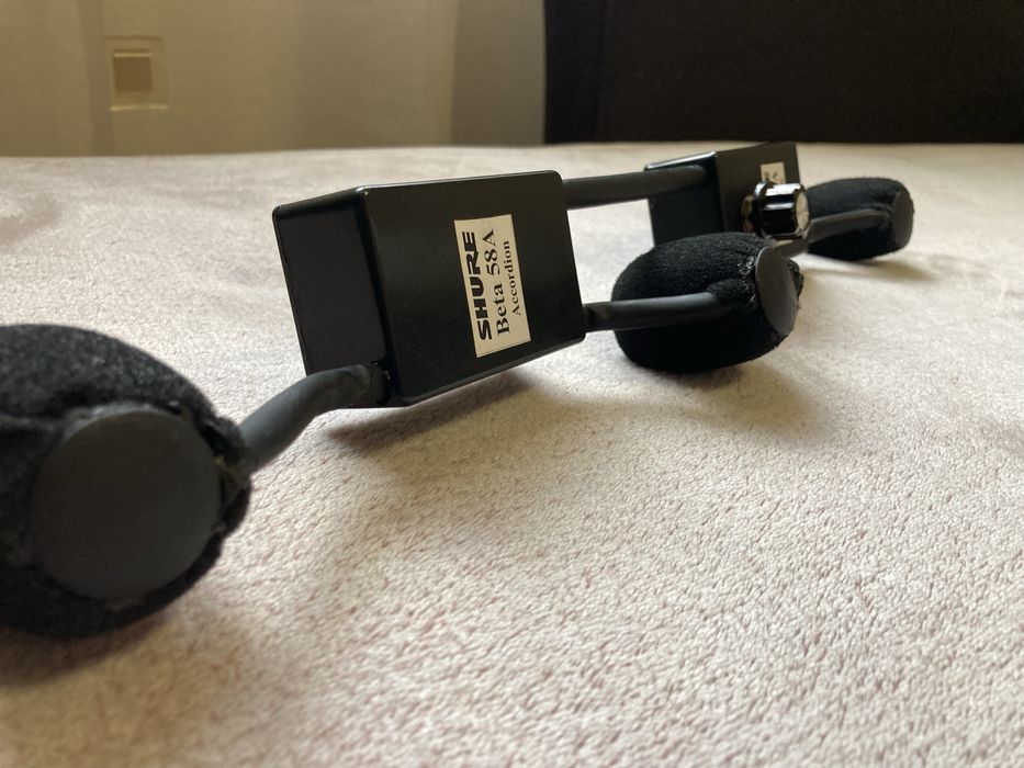 Безжична система за духови инструменти JTS UR-816PD/UT-16GTP