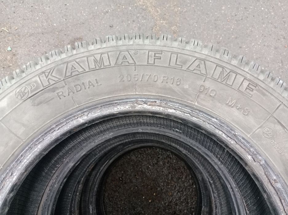 Резина 205/70/16R