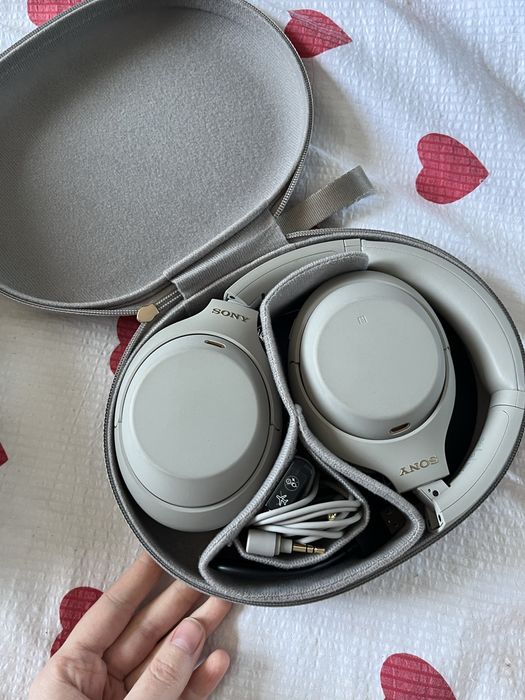 наушники Sony WH-1000XM4