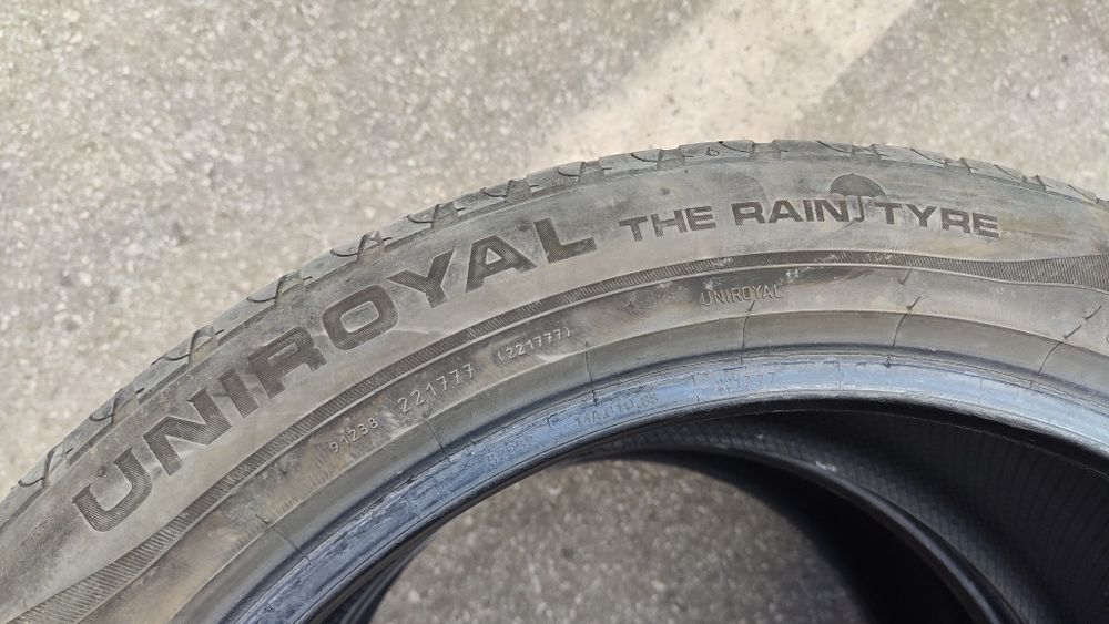 Uniroyal tiers rain sport 3 235/45/18