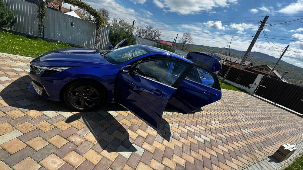 Hyundai Elantra 1.6 Benzina Automata Highway