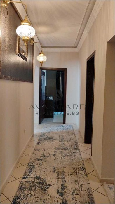 Продава се Многостаен апартамент в Пловдив, Изгрев - 103 кв.м за 1387 €/кв.м - Снимка #10