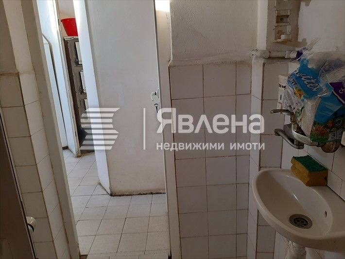 Продава се Магазин в Ямбол, Каргон - 200 кв.м за 384 €/кв.м - Снимка #10