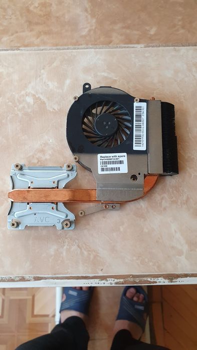 Laptop Hp G72 17" carcasa si alte  piese