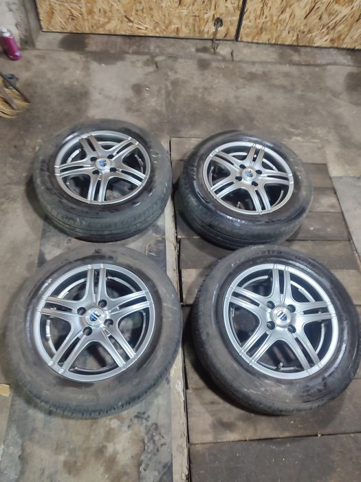 Продам диски с резиной