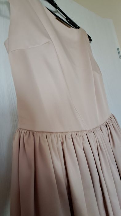 Официална рокля от сатен