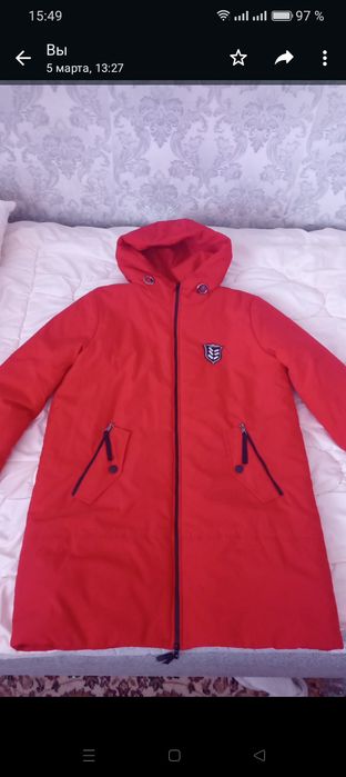 Продам куртку осень весна