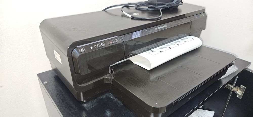 Принтер цветной HP Officejet 7110 (широкоформатный струйный принтер, A