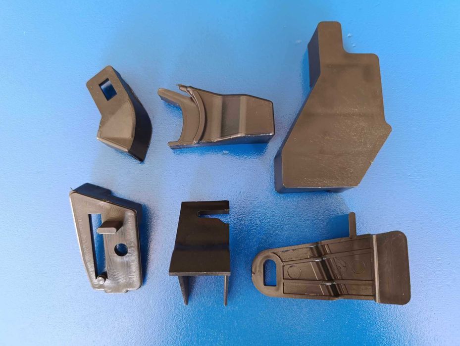 Kit reparatie cleme fixare far stanga dreapta Nissan Qashqai j11 (2013-2018)