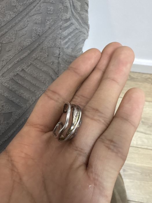 продаю кольца в отличном состоянии