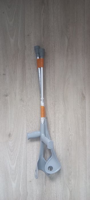 Подлоктевые костыли